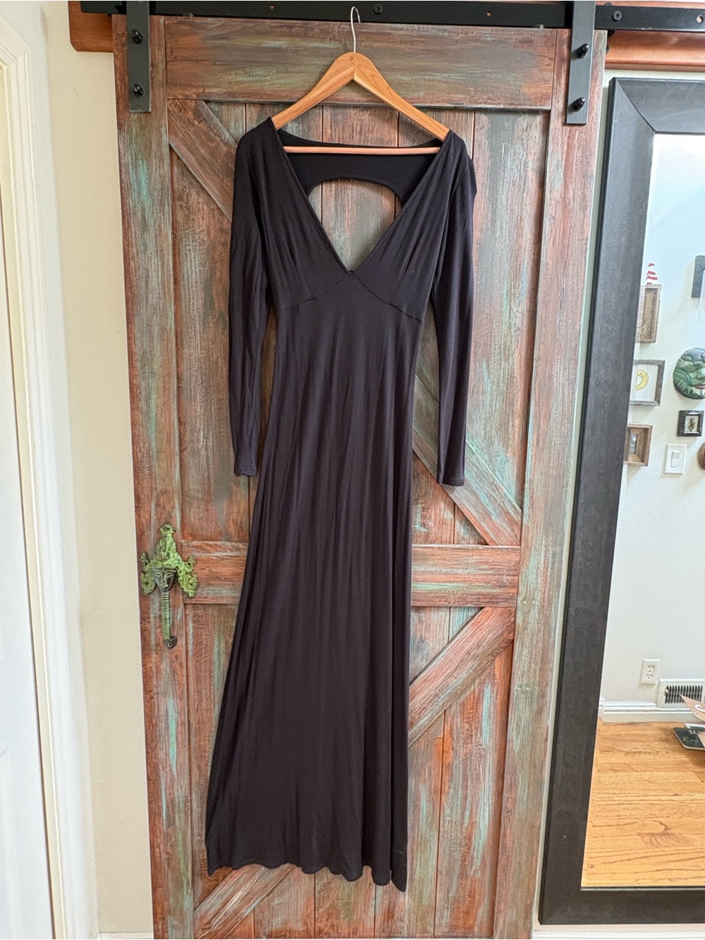 Long Sleeve Black Maxi Dress with V-Neck